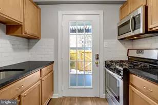 104 N George Mason Dr, Arlington, VA 22203 - Photo 7