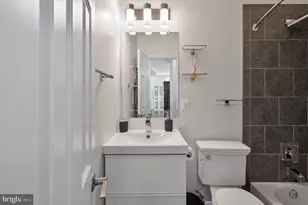 1011 Arlington Blvd, Arlington, VA 22209 - Photo 21