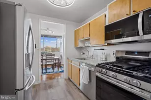 4343 Cherry Hill Rd, Arlington, VA 22207 - Photo 3