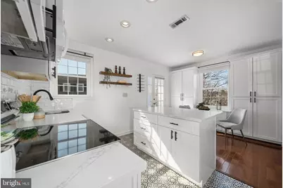 4829 28th Street S #A, Arlington, VA 22206 - Photo 9