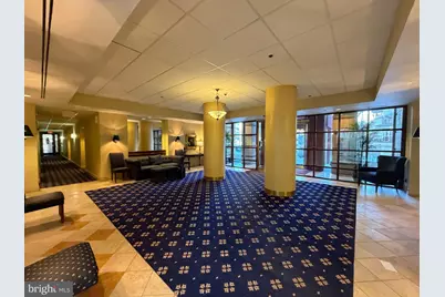 2400 Clarendon Boulevard UNIT #704, Arlington, VA 22201 - Photo 27