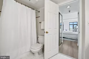 2400 Clarendon Blvd, Arlington, VA 22201 - Photo 23