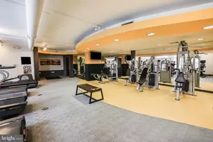 3650 S Glebe Road S, Arlington, VA 22202 - Photo 41