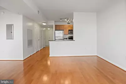 1021 N Garfield Street #623, Arlington, VA 22201 - Photo 5