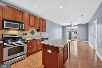 1800 Wilson Boulevard #403, Arlington, VA 22201 - Photo 5