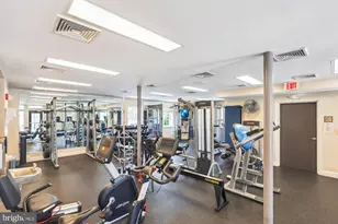 4127 S Four Mile Run Dr, Arlington, VA 22204 - Photo 31