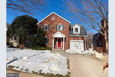 727 26th Street S, Arlington, VA 22202 - Photo 1