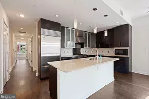 1610 N Queen St, Arlington, VA 22209 - Photo 3