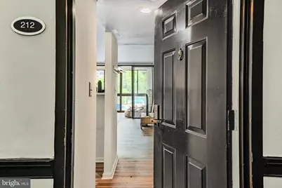 1001 N Randolph Street #212, Arlington, VA 22201 - Photo 3