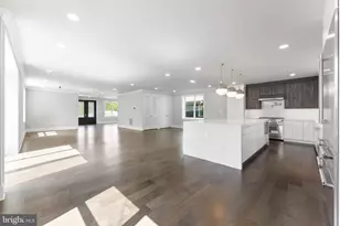 1610 12th St S, Arlington, VA 22204 - Photo 17