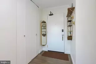 1300 S Arlington Ridge Rd, Arlington, VA 22202 - Photo 15