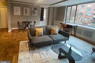 1121 Arlington Blvd, Arlington, VA 22209 - Photo 9