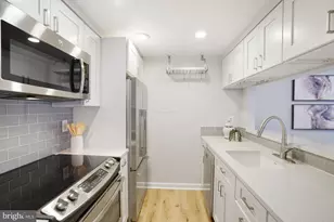 2929 S Woodstock St, Arlington, VA 22206 - Photo 3