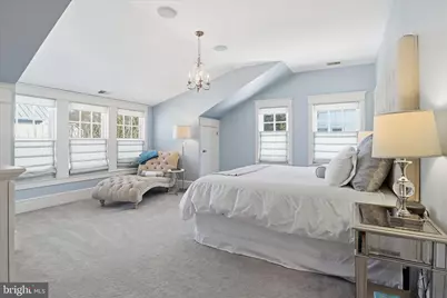 511 N Fillmore Street, Arlington, VA 22201 - Photo 27