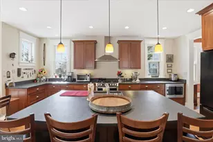 511 N Fillmore St, Arlington, VA 22201 - Photo 11