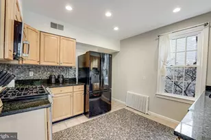 114 N Cleveland Street N, Arlington, VA 22201 - Photo 11