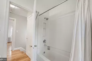 114 N Cleveland Street N, Arlington, VA 22201 - Photo 17