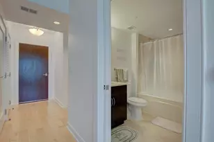 1111 19th St N, Arlington, VA 22209 - Photo 21