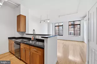 1205 N Garfield Street N, Arlington, VA 22201 - Photo 3