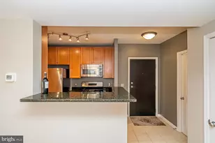 851 Glebe Road N, Arlington, VA 22203 - Photo 15
