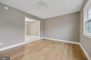 1041 N Monroe St, Arlington, VA 22201 - Photo 3