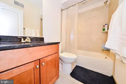 402 N Thomas Street, Arlington, VA 22203 - Photo 17