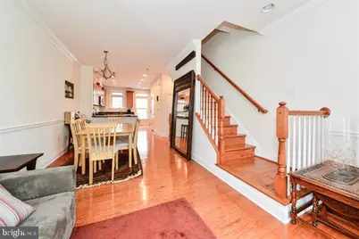 402 N Thomas Street, Arlington, VA 22203 - Photo 3