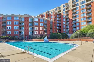 3650 S Glebe Road S, Arlington, VA 22202 - Photo 39