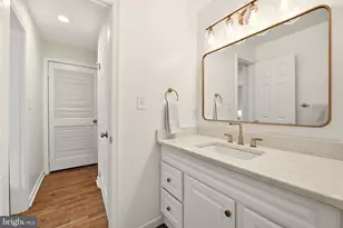 1035 N Stafford St, Arlington, VA 22201 - Photo 21