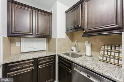 2030 N Adams Street #911, Arlington, VA 22201 - Photo 13