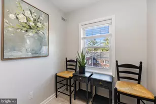 1902 Rhodes Street N, Arlington, VA 22201 - Photo 7