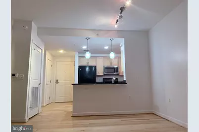 2001 15th Street N #221, Arlington, VA 22201 - Photo 9