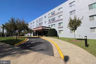 3701 5th Street S, Arlington, VA 22204 - Photo 1