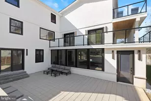 2100 S Pierce St, Arlington, VA 22202 - Photo 43