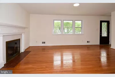 3865 N Upland Street, Arlington, VA 22207 - Photo 3