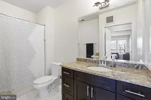 2101 N Monroe St, Arlington, VA 22207 - Photo 13