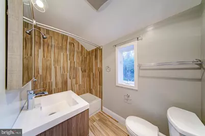 2400 S Arlington Ridge Road, Arlington, VA 22202 - Photo 11