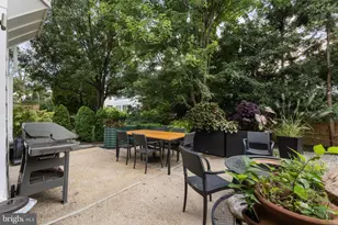 1148 N Inglewood St, Arlington, VA 22205 - Photo 5