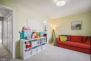 1657 S Hayes St, Arlington, VA 22202 - Photo 29