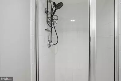 2220 Fairfax Drive #412, Arlington, VA 22201 - Photo 19