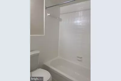 3515 Washington Boulevard N #406, Arlington, VA 22201 - Photo 9