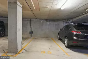 1615 N Queen St, Arlington, VA 22209 - Photo 31