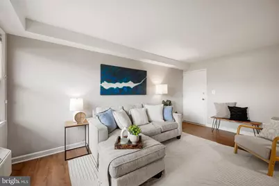 2030 N Woodrow Street #1, Arlington, VA 22207 - Photo 3