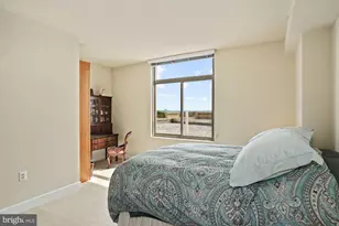 3650 S Glebe Rd, Arlington, VA 22202 - Photo 17