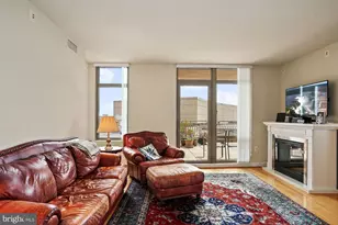 3650 S Glebe Rd, Arlington, VA 22202 - Photo 5