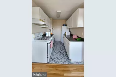 1200 S Arlington Ridge Road #701, Arlington, VA 22202 - Photo 5