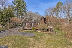 4715 38th St N, Arlington, VA 22207 - Photo 1