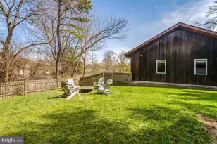 4715 38th St N, Arlington, VA 22207 - Photo 45