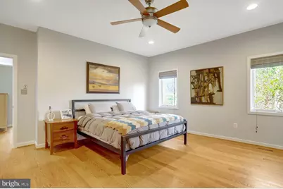 4715 38th Street N, Arlington, VA 22207 - Photo 25