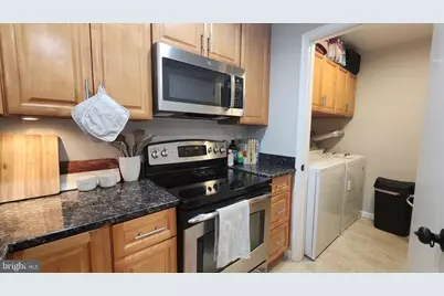 2113 N Monroe Street N #4, Arlington, VA 22207 - Photo 17